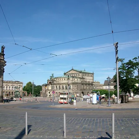 Huhle Bei Dresden Apartment *